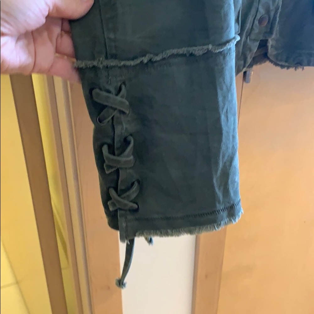 Jacket - Picture 2 of 4